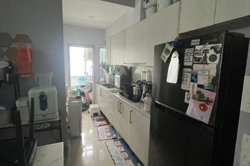 Dedaun Hijau (Greenfield Regency)