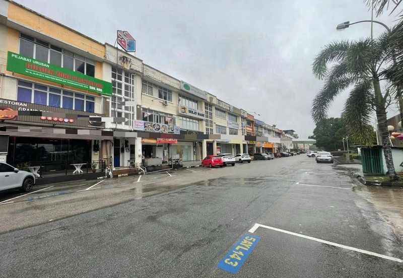 Taman Nusa Bestari 1