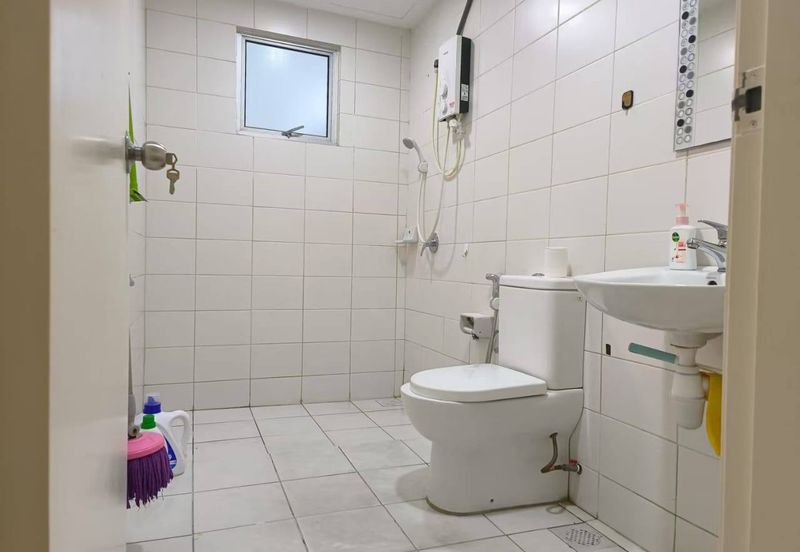 Dedaun Hijau (Greenfield Regency)