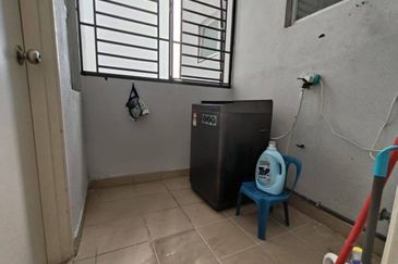 Dedaun Hijau (Greenfield Regency)