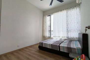 Dedaun Hijau (Greenfield Regency)