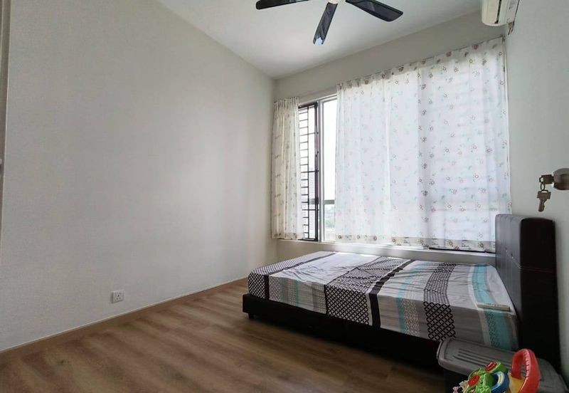 Dedaun Hijau (Greenfield Regency)