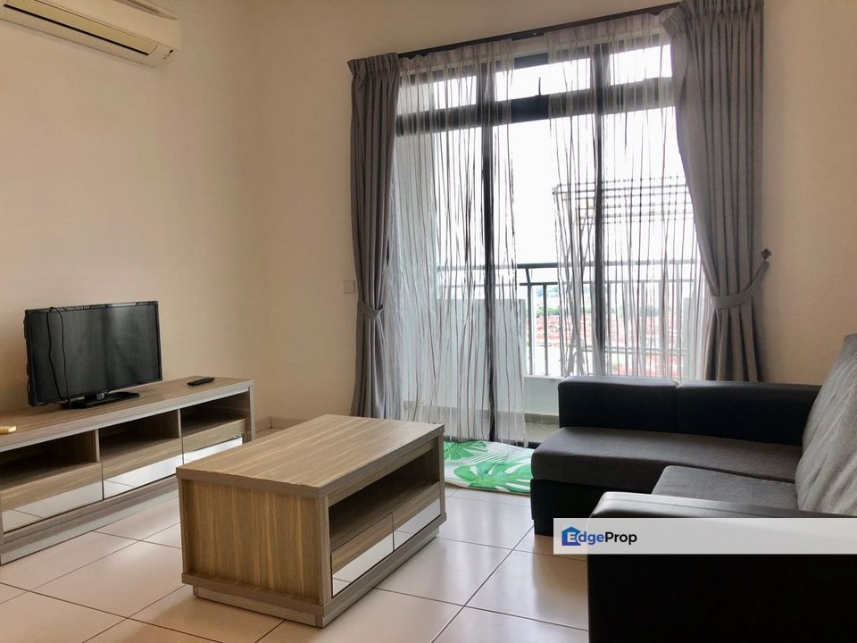 Freehold 3 room service apartment at sky view bukit indah iskandar puteri, Johor, Bukit Indah