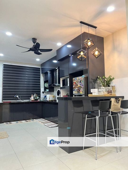 Double storey renovated and guarded unit in rini home 7 mutiara rini skudai, Johor, Skudai