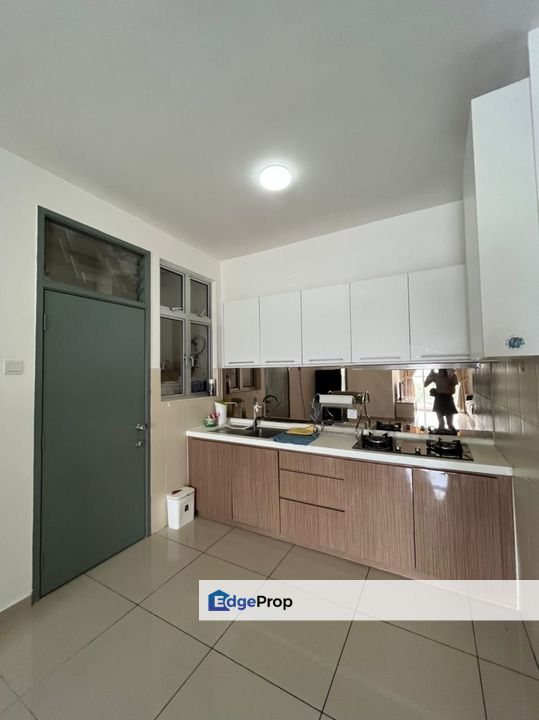 Freehold fully furniture 2 room service apartment at one sentral nusa sentral iskandar puteri, Johor, Nusajaya