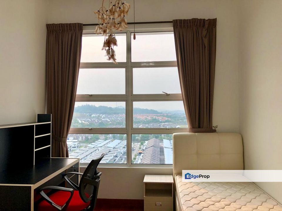 Freehold full loan 3 room service apartment at horizon residence bukit indah iskandar puteri, Johor, Bukit Indah