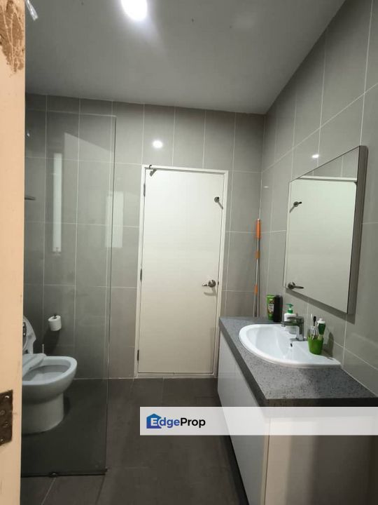 Freehold double storey landed fully renovated and furniture at horizon hill valley west 1 iskandar puteri, Johor, Horizon Hills