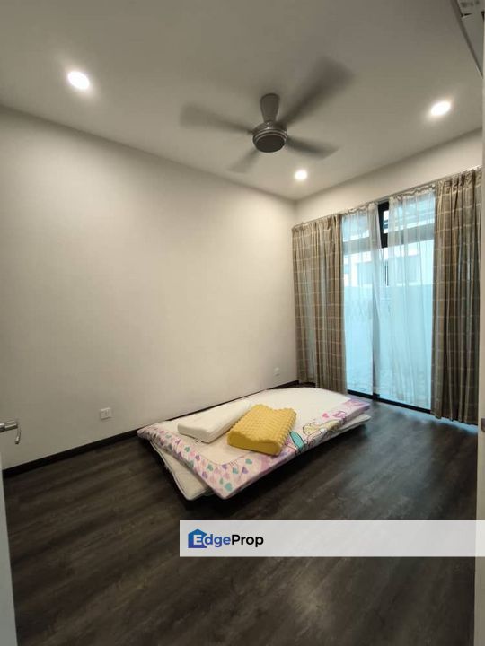 Freehold double storey landed fully renovated and furniture at horizon hill valley west 1 iskandar puteri, Johor, Horizon Hills