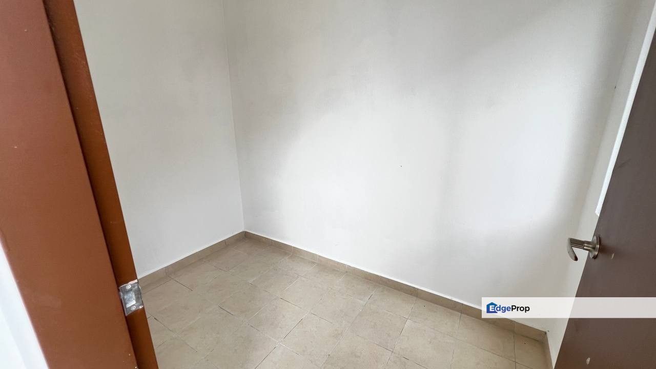 Freehold new double storey landed guarded at laman citra gelang patah, Johor, Gelang Patah