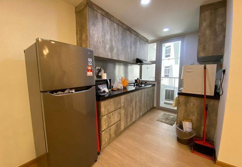 Midas Perling Apartment