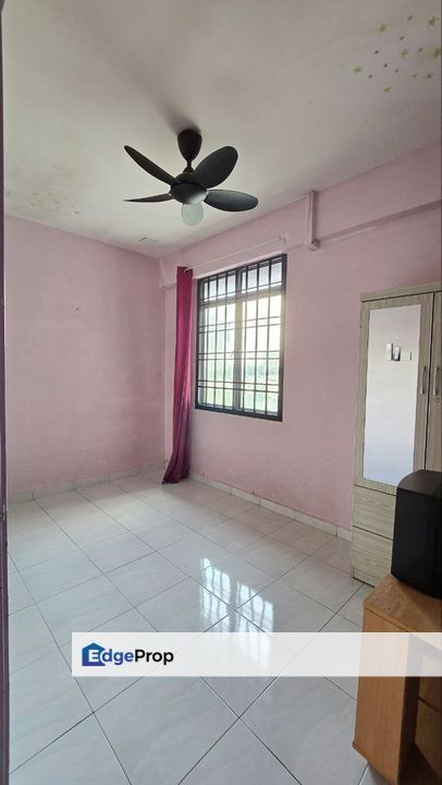Full loan 3 room service apartment at sri akasia tampoi skudai with renovated and high floor, Johor, Tampoi