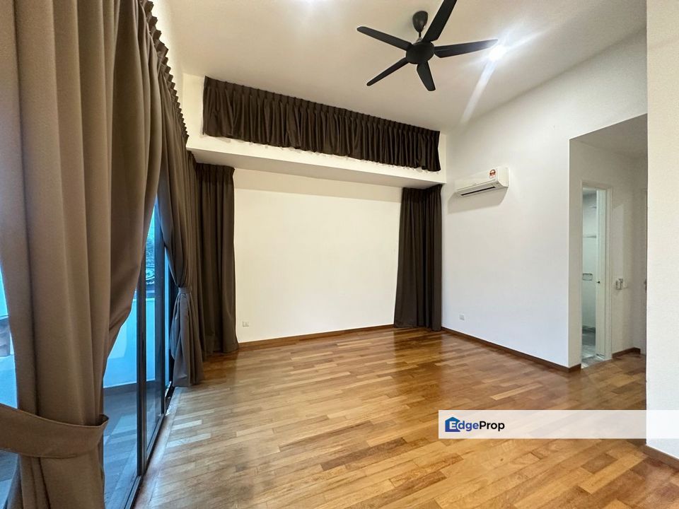 Freehold double storey cluster house guarded at taman eco botanic iskandar puteri, Johor, Nusajaya