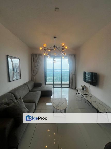 Fully furniture 2 room service apartment at elysia residence medini with balcony, Johor, Nusajaya