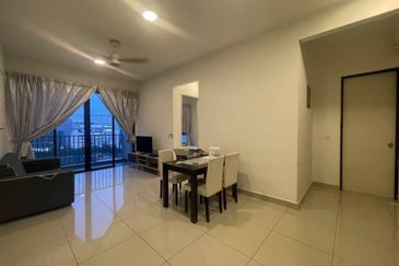 Dedaun Hijau (Greenfield Regency)