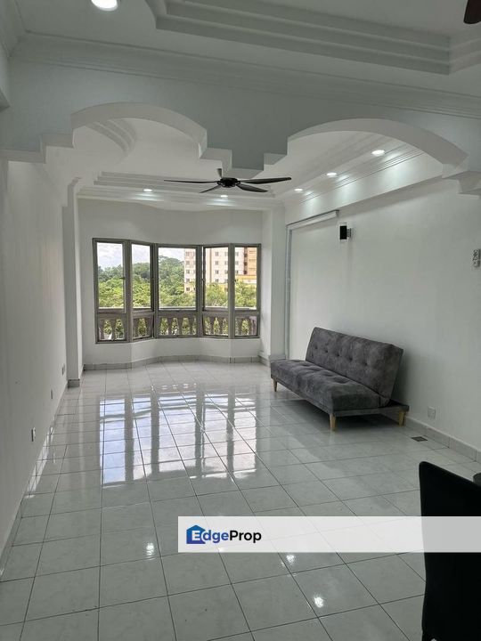 Full loan 3 room apartment at dwi mahkota at tampoi skudai, Johor, Johor Bahru