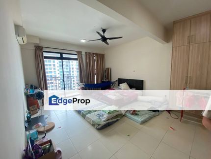 Full loan 3 room the garden residence service apartment at mutiara mas skudai, Johor, Skudai