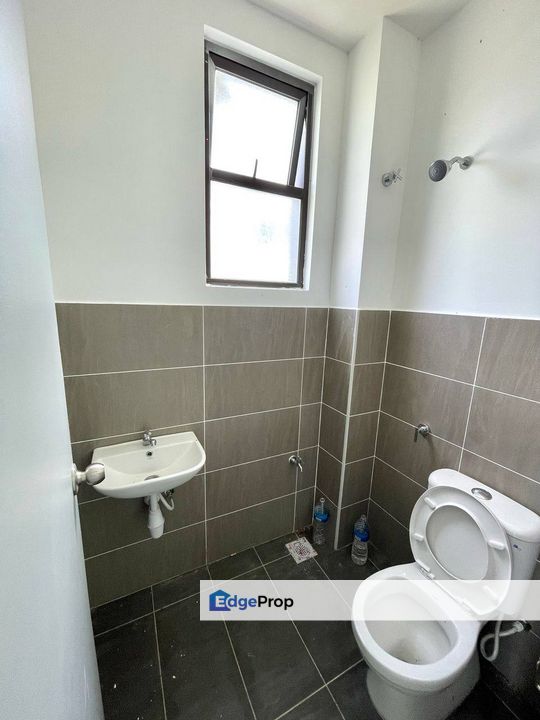 Freehold new double storey landed guarded at st marco park kulai, Johor, Kulai