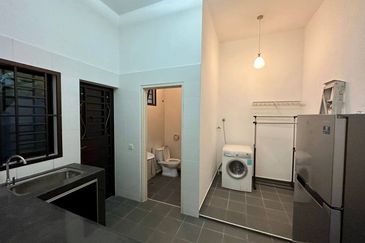 Garden Villa @ Bukit Indah 2