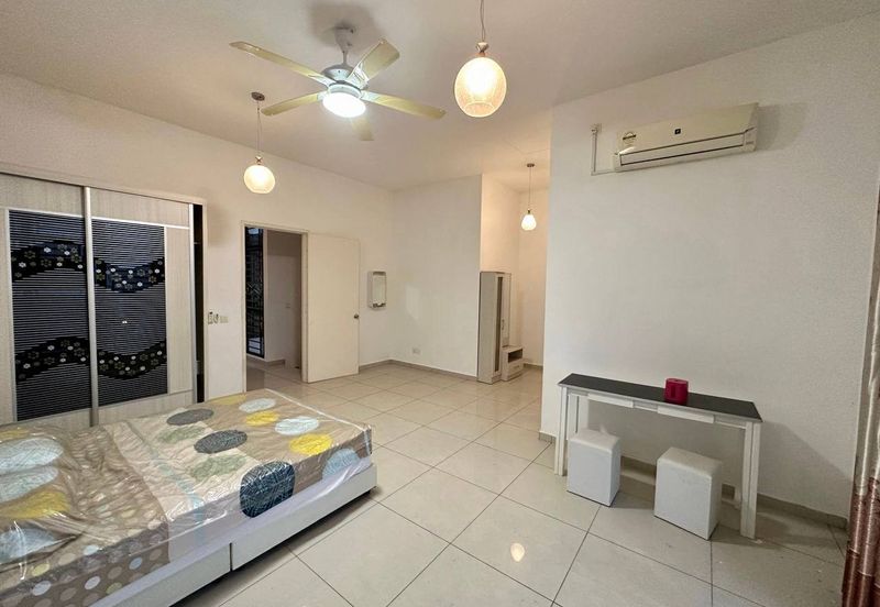 Garden Villa @ Bukit Indah 2