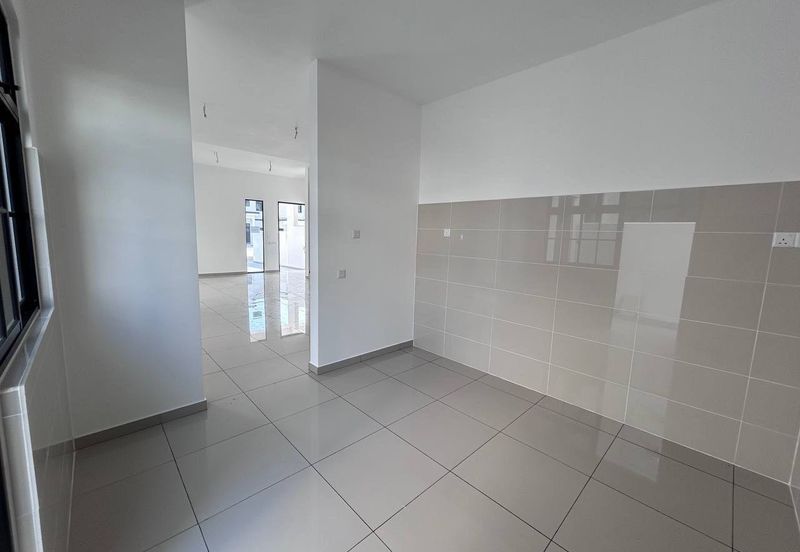 Tate Dalton @ Eco Botanic 2