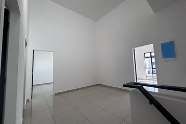 Tate Dalton @ Eco Botanic 2