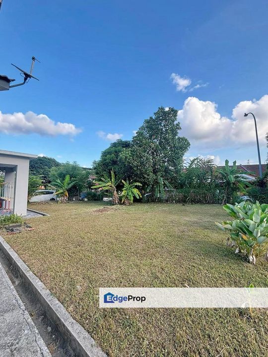 Freehold single storey corner lot renovated at taman pulai indah skudai ...