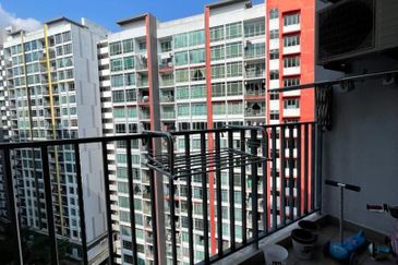 Dedaun Hijau (Greenfield Regency)