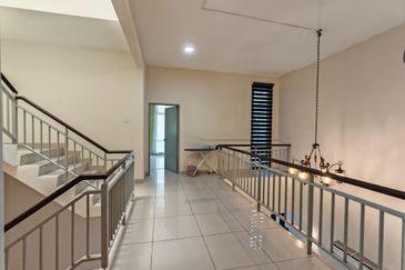 Winter Pavilion @ Taman Nusa Sentral