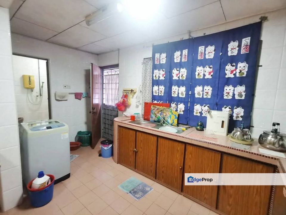 Freehold double storey landed renovated at taman bukit mewah skudai johor bahru, Johor, Tampoi