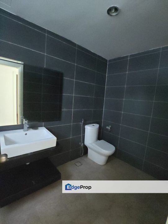Freehold full loan impiana east ledang penthouse for sales in iskandar puteri, Johor, 