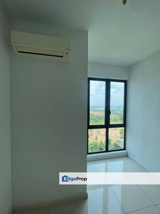 New 2 room service apartment at elysia park residence medini iskandar puteri, Johor, Nusajaya