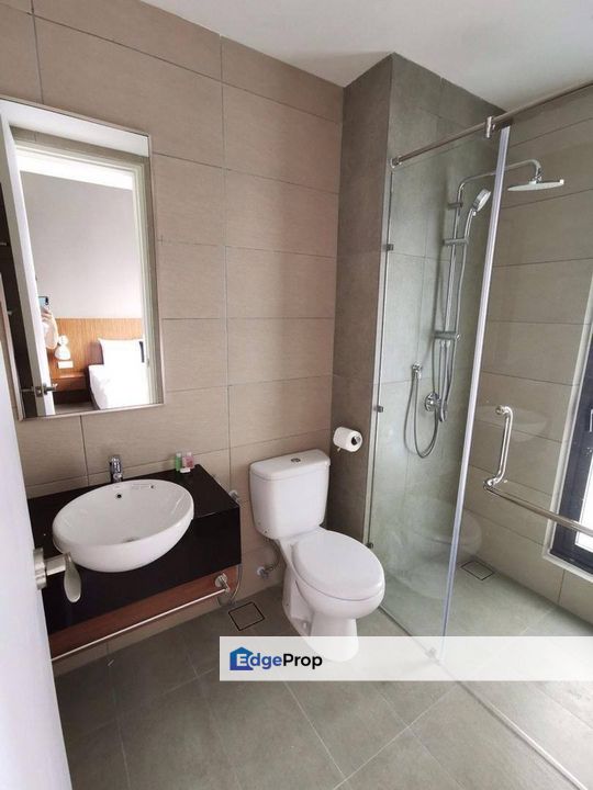 New studio service apartment at elysia park residence medini iskandar puteri, Johor, Nusajaya