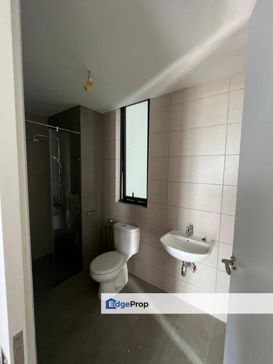 New duplex service apartment at elysia park residence medini iskandar puteri johor, Johor, Nusajaya