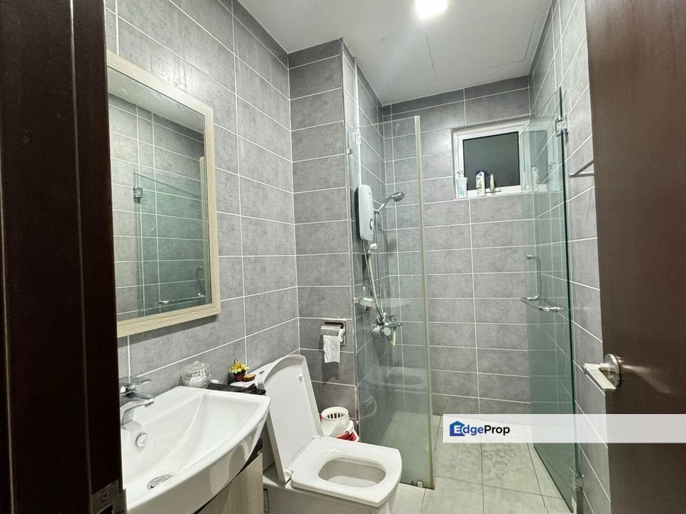 Freehold full loan 3 room service apartment at paragon residence johor bahru, Johor, Johor Bahru