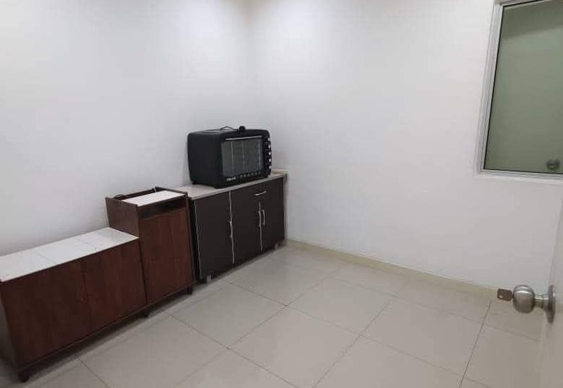 Dedaun Hijau (Greenfield Regency)