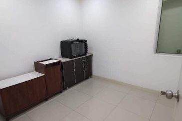 Dedaun Hijau (Greenfield Regency)