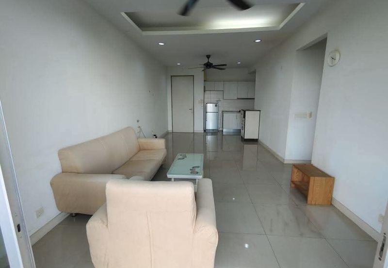 Dedaun Hijau (Greenfield Regency)