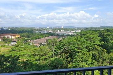 Dedaun Hijau (Greenfield Regency)