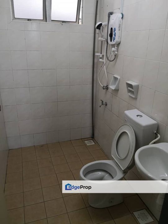 Freehold full loan nusa perdana apartment at gelang patah johor, Johor, Gelang Patah