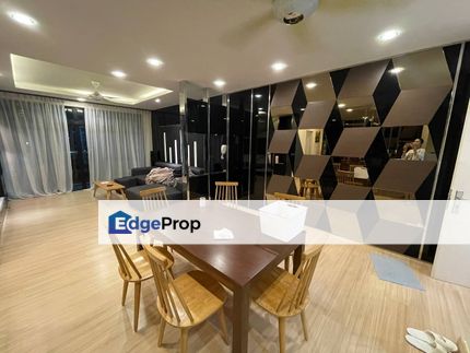 Fully renovated and furniture at sky loft service apartment at bukit indah, Johor, Johor Bahru