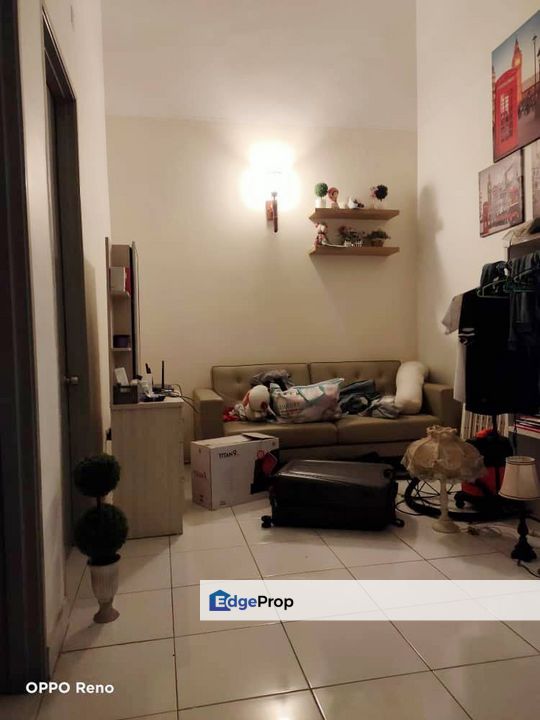 Freehold double storey landed house renovated at taman nusa bayu gelang patah, Johor, Nusajaya