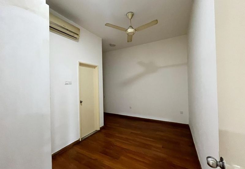 Nusa Heights (Nusa Puncak)