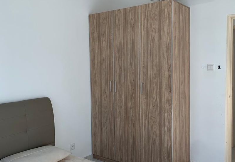 D'Summit Residences @ Kempas Utama