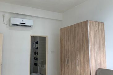 D'Summit Residences @ Kempas Utama