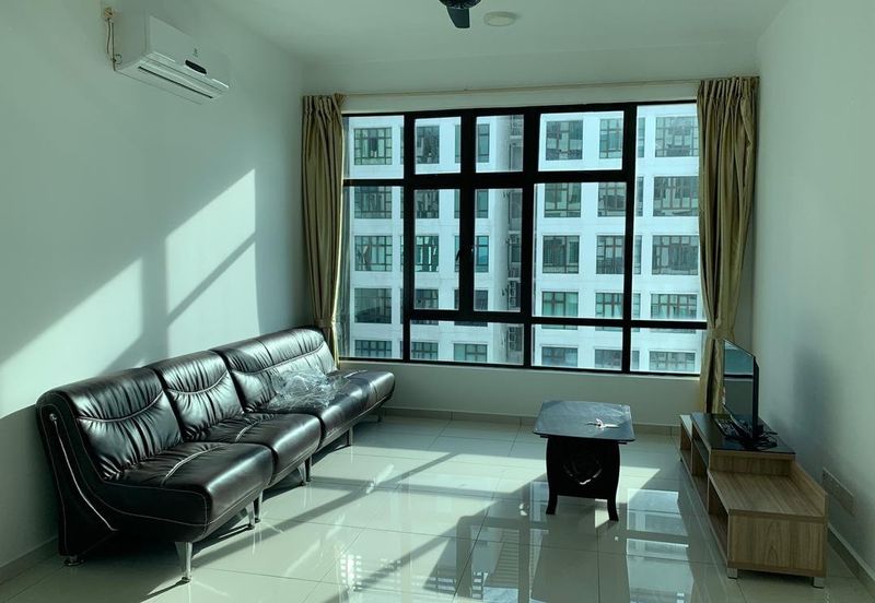 D'Summit Residences @ Kempas Utama