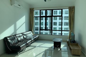 D'Summit Residences @ Kempas Utama