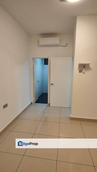Full loan 3 room service apartment at twin danga residence taman laguna johor bahru, Johor, Johor Bahru
