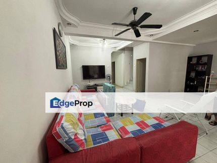 Freehold full loan double storey landed renovated at bandar putra kulai , Johor, Kulai