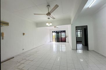 Skudai Villa