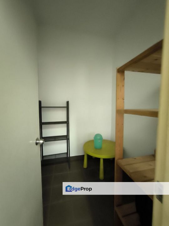 Freehold double storey cluster house renovated and guarded at the gateway horizon hill, Johor, Nusajaya